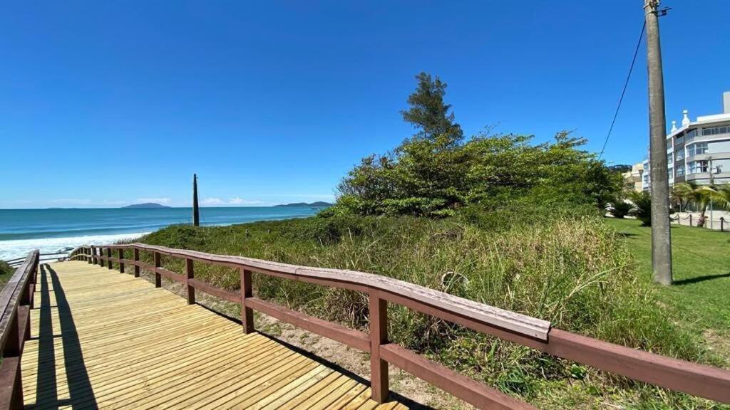 Solar Das Ilhas - Aconchegante Apartamento Na Linda Praia De 4 Ilhas Bombinhas Esterno foto